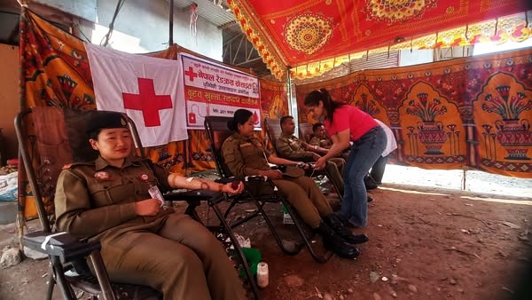 धार्केमा भएको खुल्ला रक्तदान कार्यक्रममा ५६ जनाले गरे रक्तदान