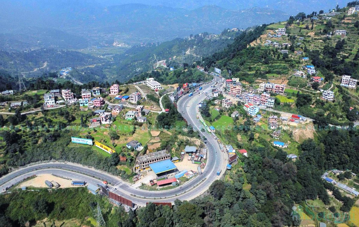 नागढुंगा–पिप्लामोड सडकखण्ड यहि वैशाख २२ देखि ३१ गते सम्म आंशिक बन्द हुने
