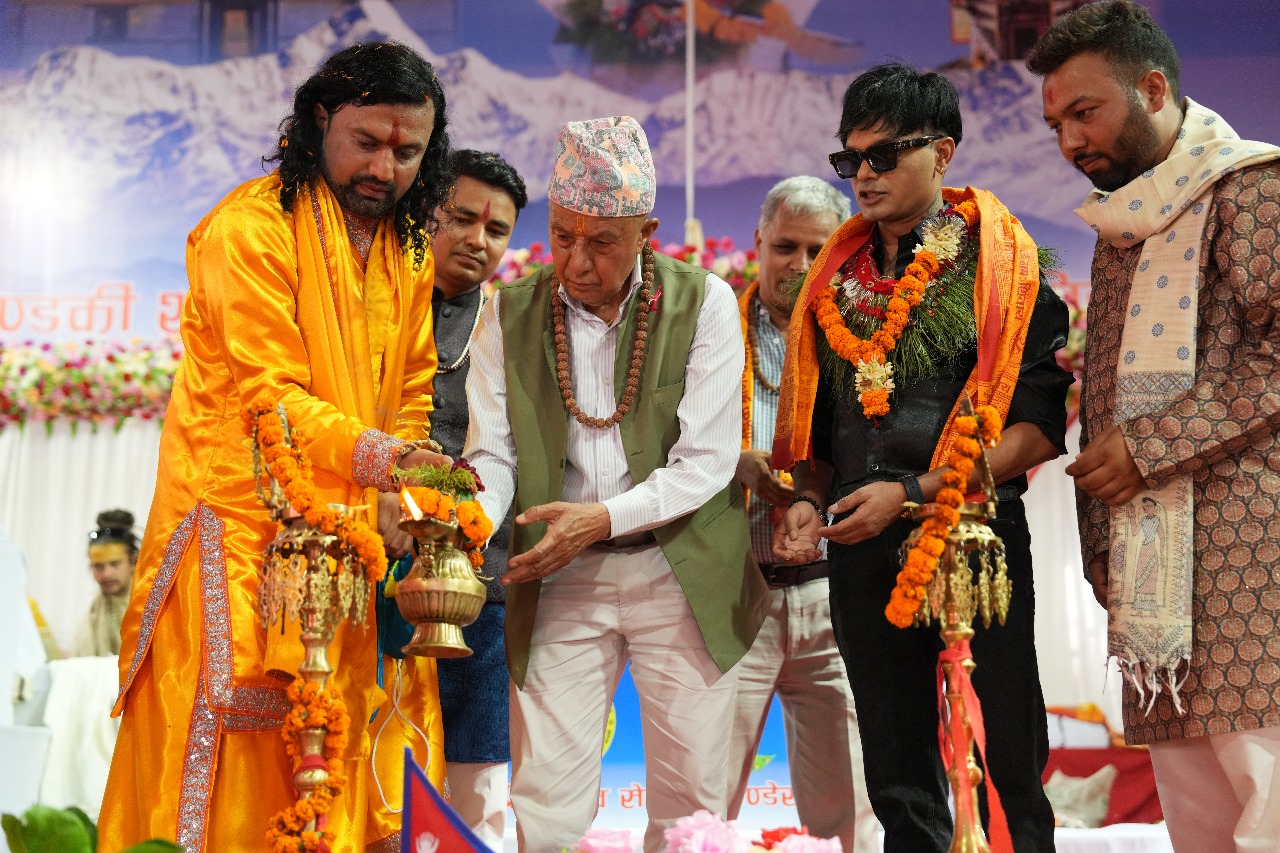 गण्डकीमा कोटिहोममा १ हजारभन्दा बढी कन्या पूजन र ज्येष्ठ नागरिक सम्मानित भक्तजनको भिड थेग्न आयोजकलाई हम्मे हम्मे