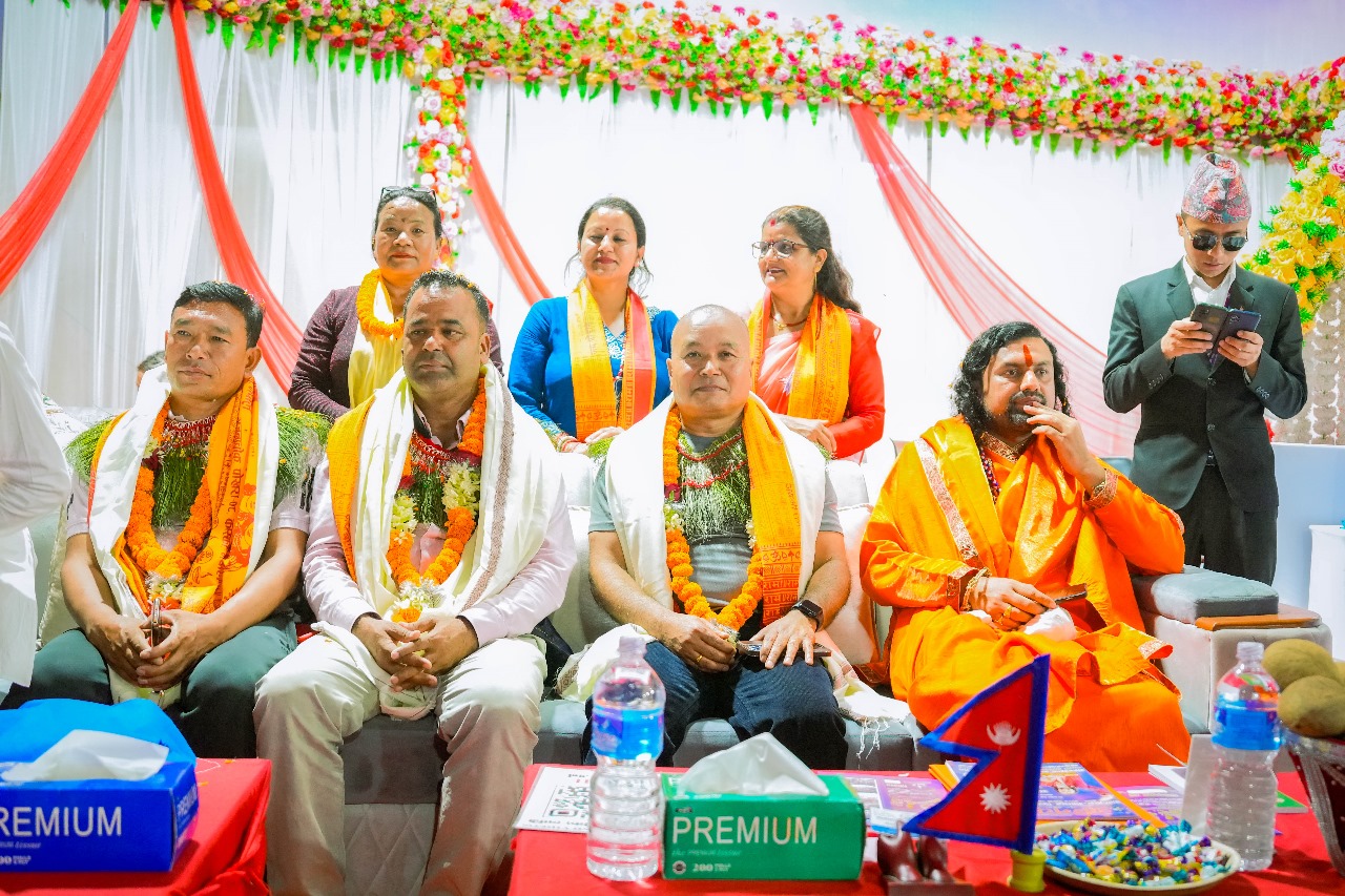 धार्मिक सेवा र दानसहित नगरप्रमुख विष्टको टोली गण्डकी कोटिहोमबाट फर्कियो