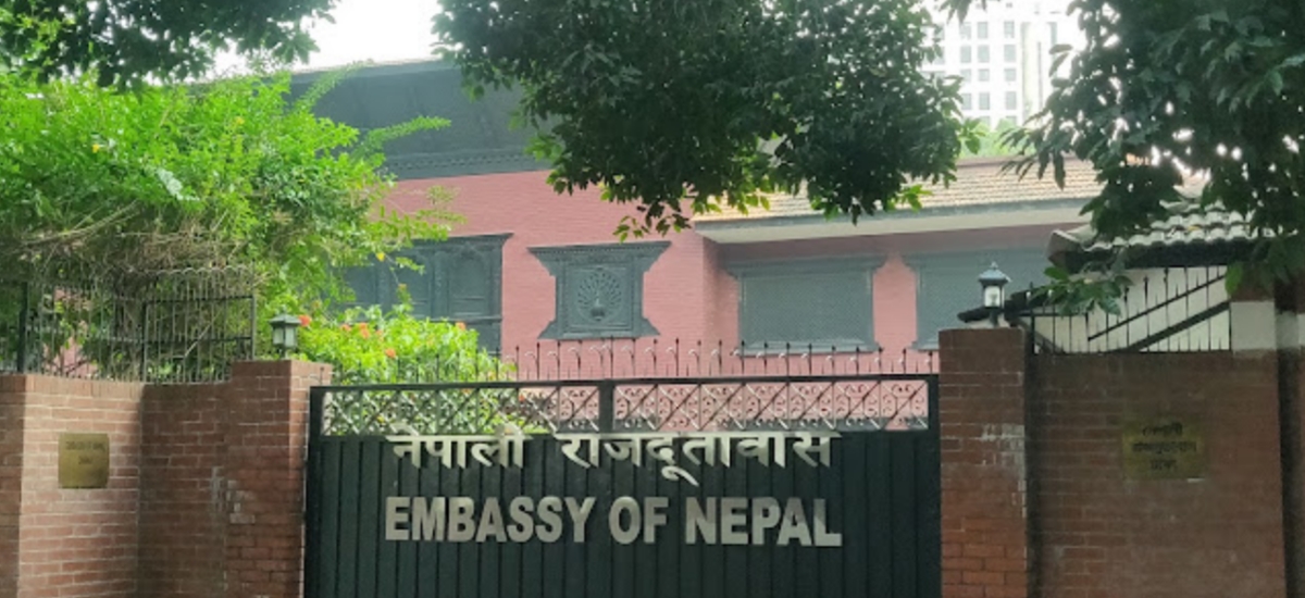 भारत र पाकिस्तानमा रहेका नेपालीलाई आपतकालीनअवस्था आए  दूतावासमा सम्पर्क गर्न सकिने