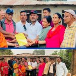 डिभिजन बन कार्यालय धादिङ द्वारा  धार्मिक वन समुदायलाई हस्तान्तरण