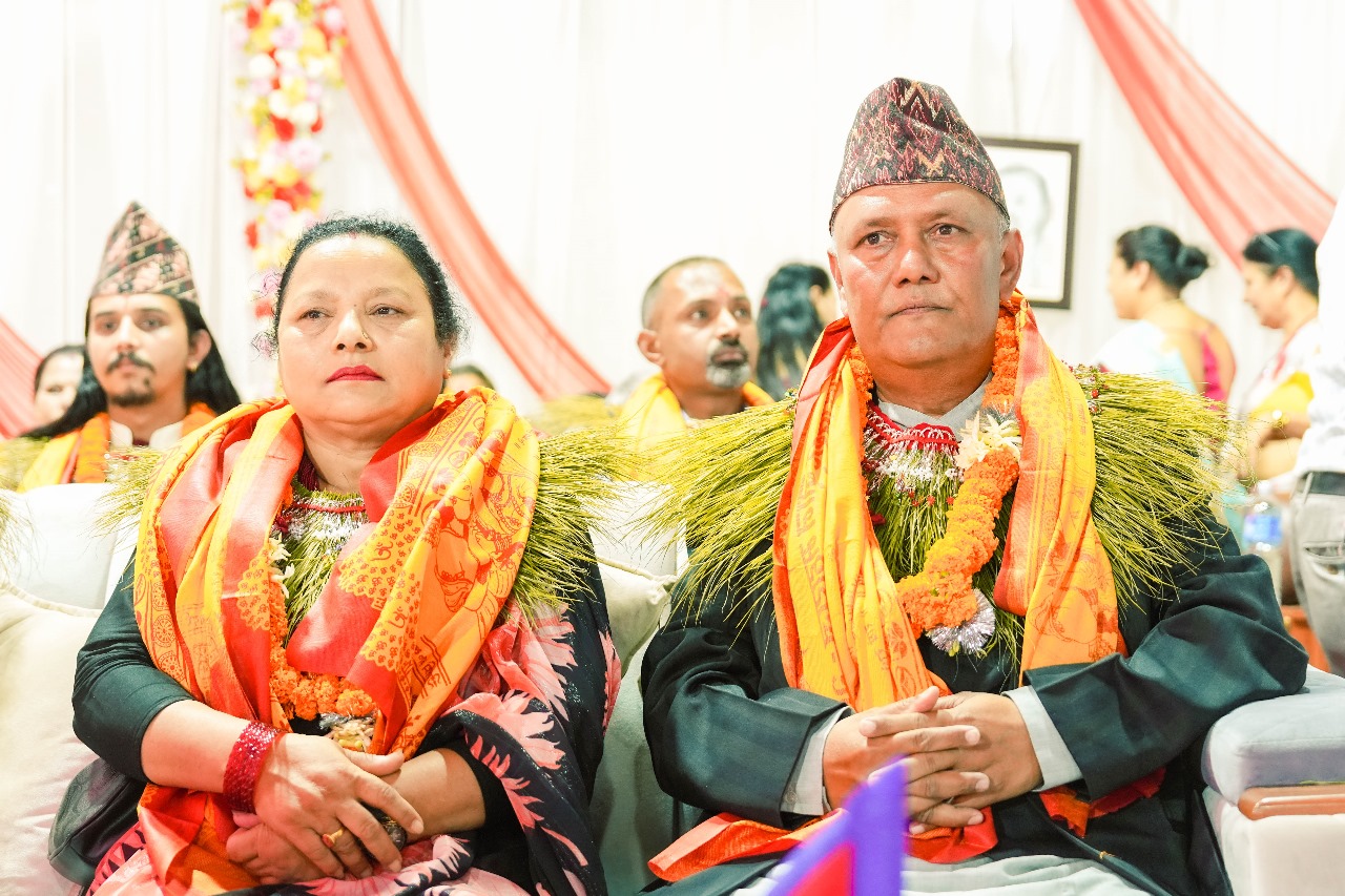 कोटिहोममा चित्रकार र कविको जमघट 