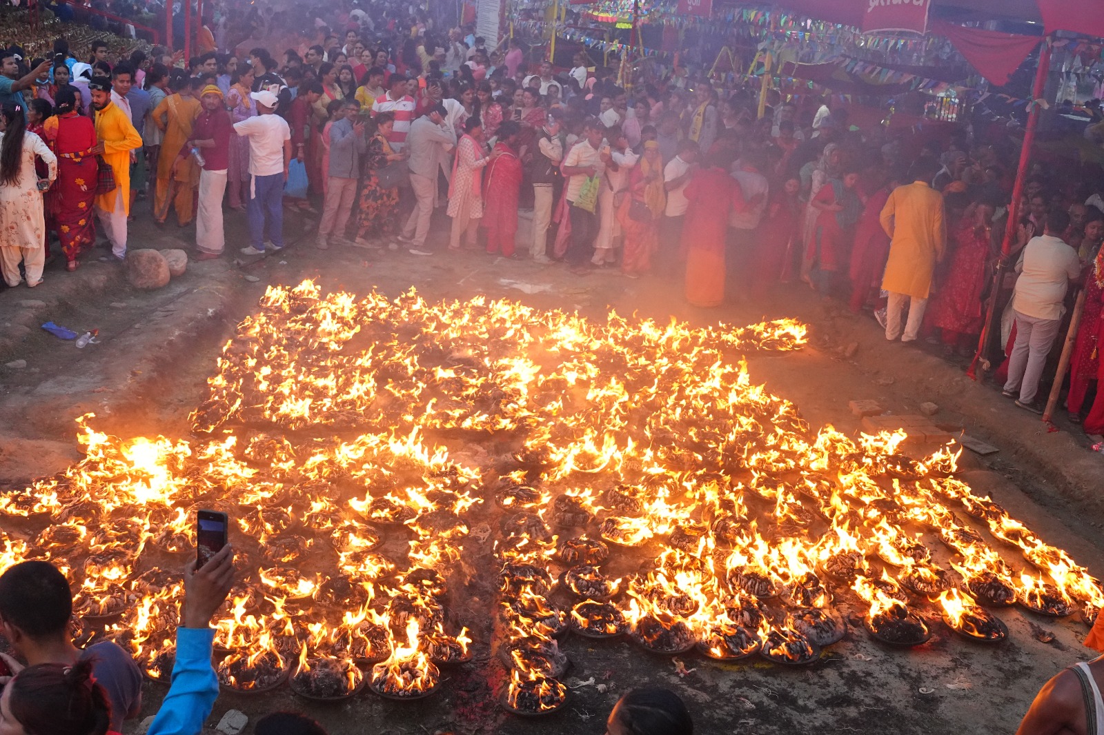 कोटिहोममा एकै दिन झन्डै ५ लाख भक्तजनको उपस्थिति, २१ करोड दीप प्रज्वलन
