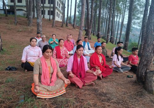 आज अन्तर्राष्ट्रिय योग दिवस नेपालमा पनि विविध कार्यक्रमसहित मनाइँदै