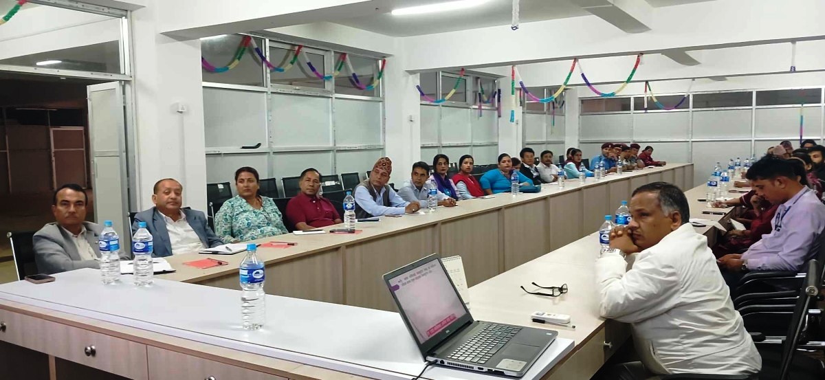 डेंगु रोग नियन्त्रणका लागि धुनिवेशीमा अभिमुखिकरण कार्यक्रम