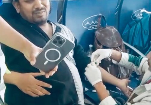 क्यानडा जान  लागेका खेम सेन्चुरीको स्वास्थ्यमा समस्या, अस्पताल भर्ना