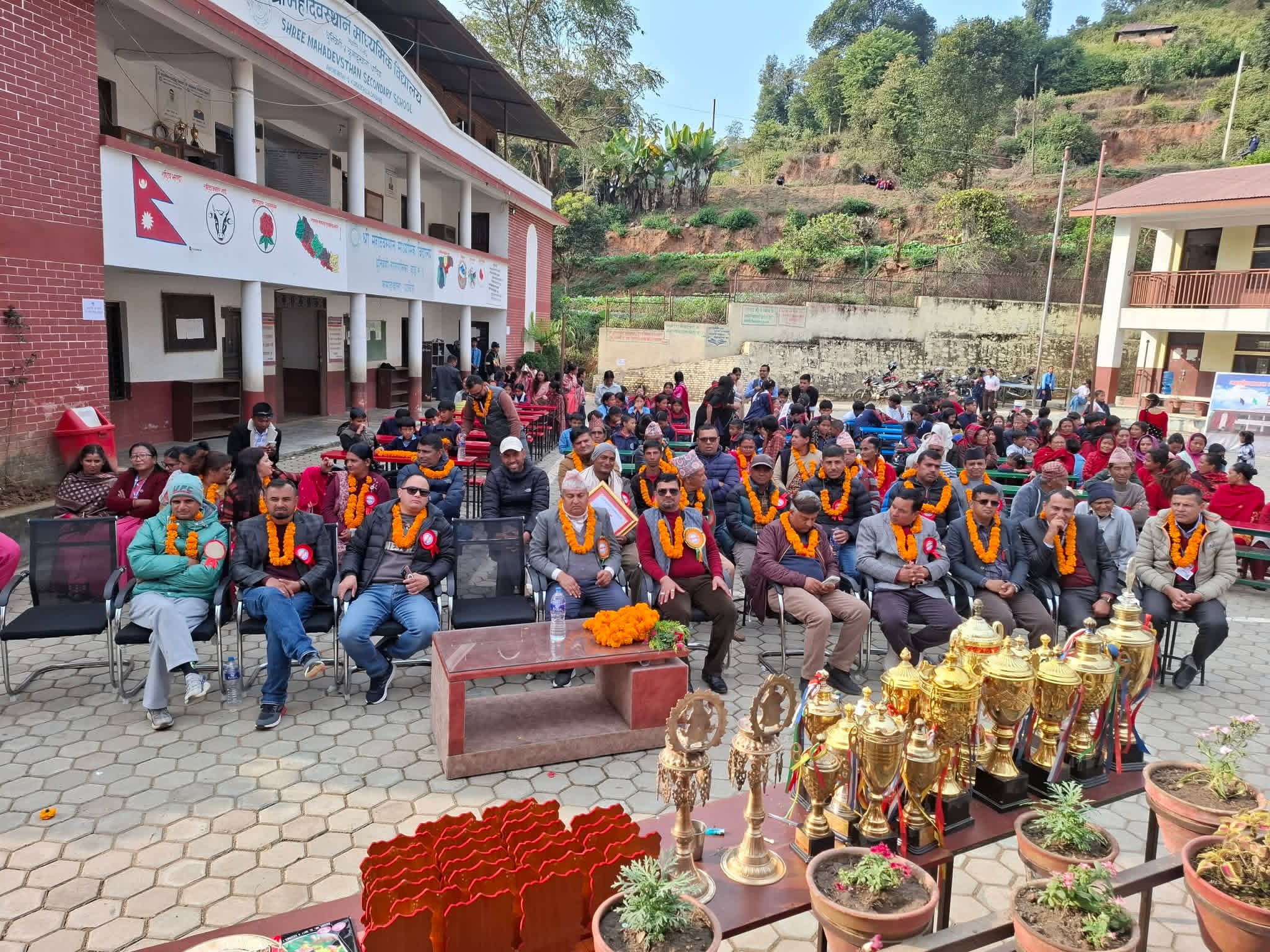 विविध कार्यक्रमसहित महादेवस्थान माध्यमिक विद्यालयको३७औँ वार्षिकोत्सव सम्पन्न