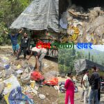 धुनिबेशी ९मा फोहोर फाल्दै गरेको ट्रक नियन्त्रणमा, जरिवाना सहित कारबाही