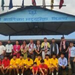 सामाजिक अभियन्ता किरण शर्माको टोलीद्वारा थाक्रेका दुई विद्यालयमा शैक्षिक तथा खेलकुद सामग्री सहयोग