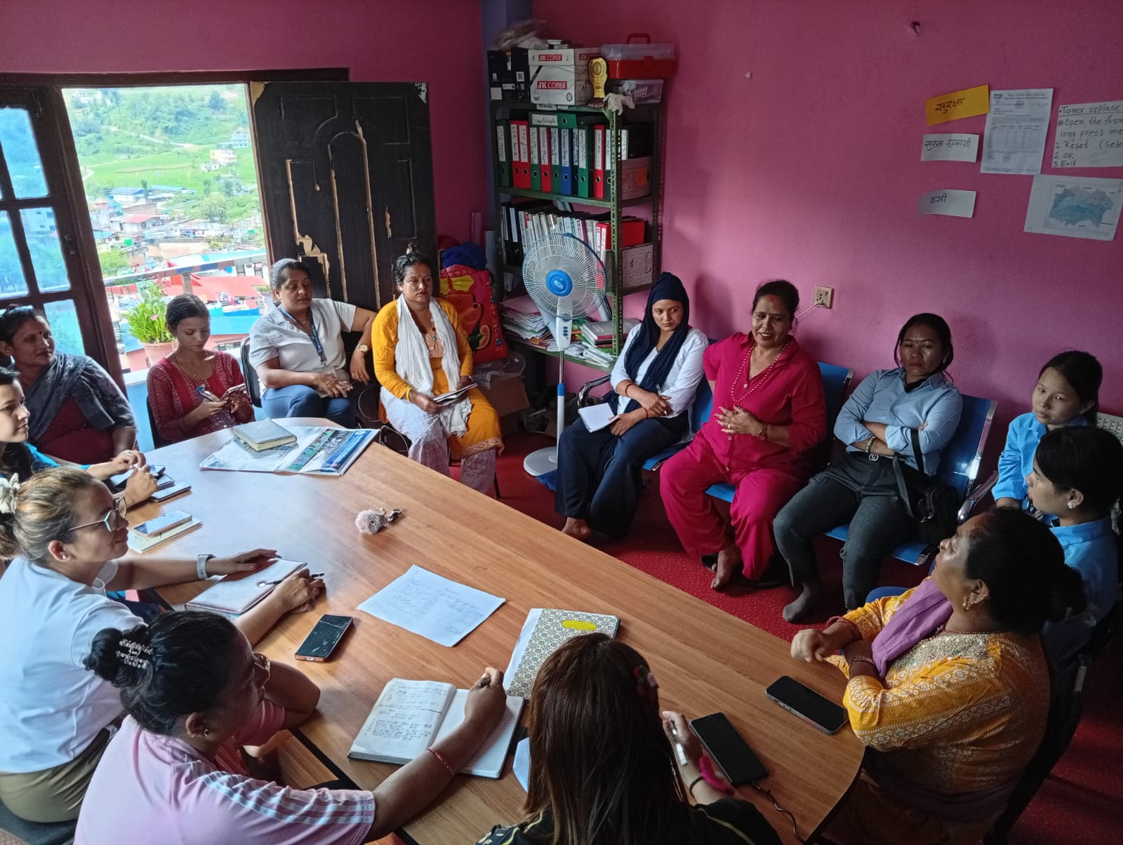 थाक्रेमा लैङ्गिक हिंसा विरुद्ध साझा अठोट: इज्जतको डर र आर्थिक परनिर्भरताले महिलालाई पीडा लुकाउन बाध्य पारेको खुलासा
