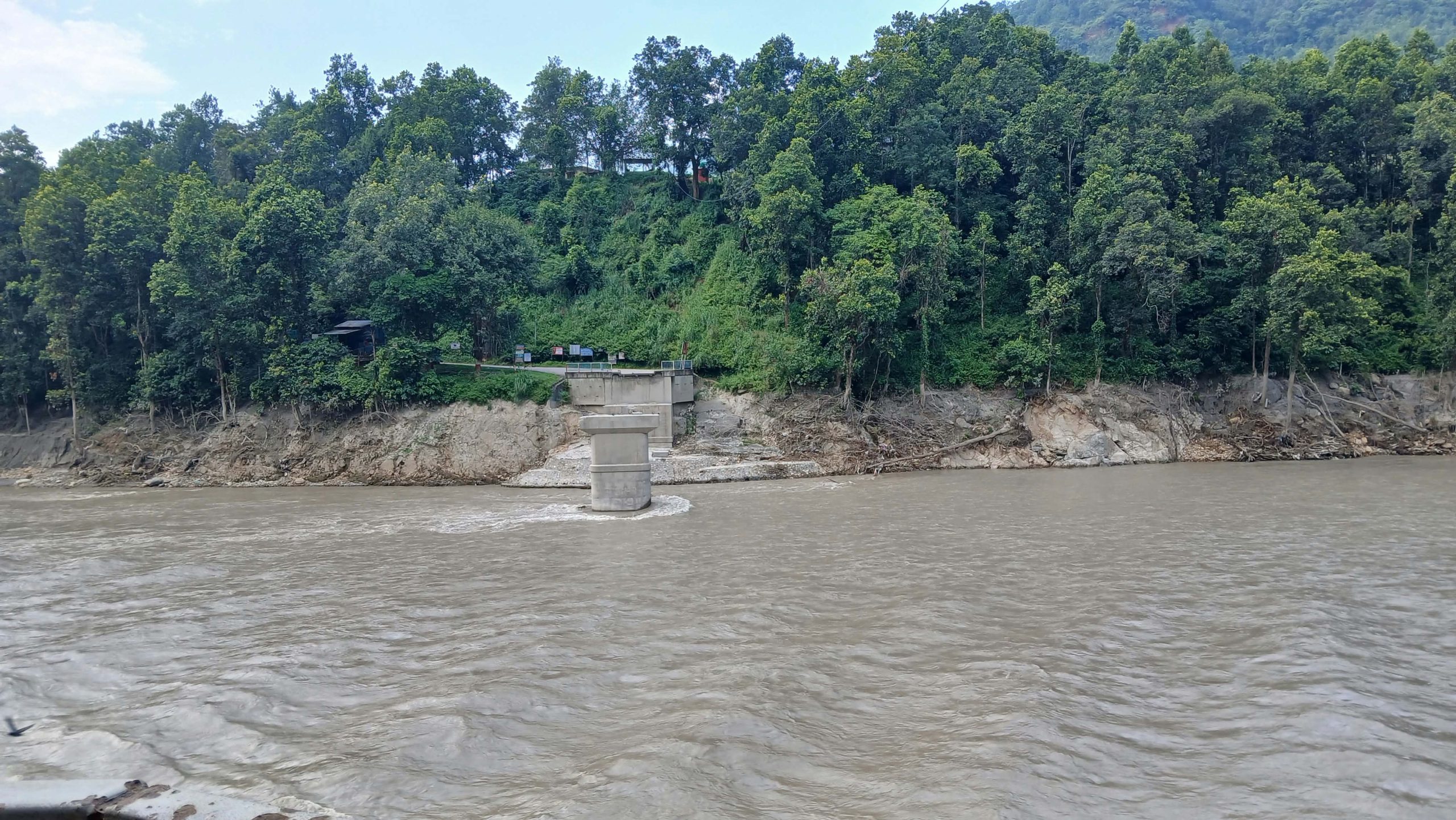 धादिङमा फुर्केखोलाको वैकल्पिक सडक आज पाँच घण्टा बन्द हुने